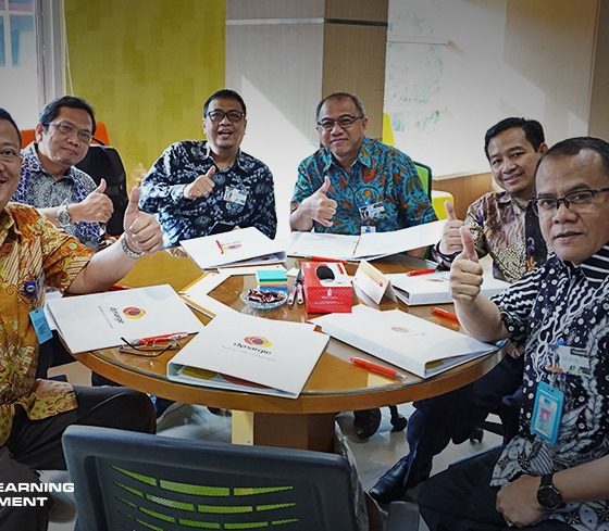 Pelatihan Leadership Engagement Accelerated Program